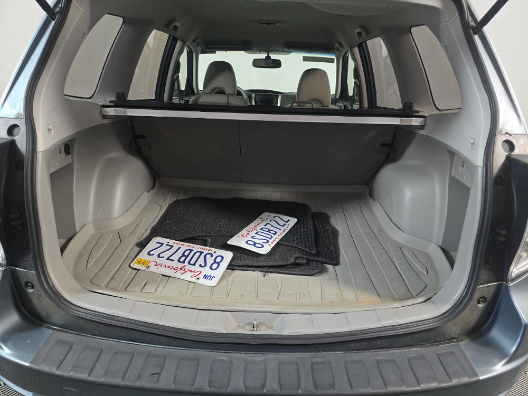 Subaru Forester 4dr Auto 2.5X w/Alloy Wheel Value Pkg 2011