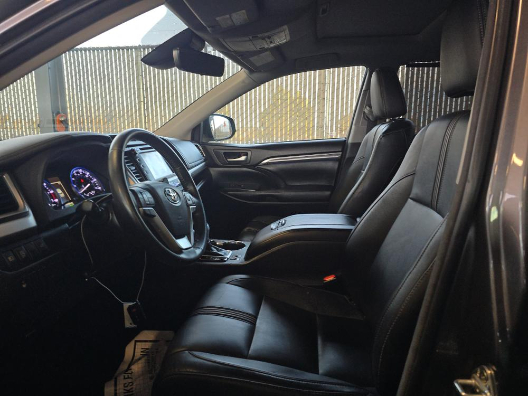 Toyota Highlander XLE V6 AWD (Natl) 2018