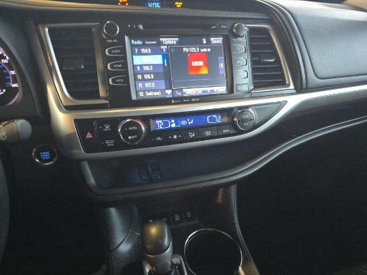 Toyota Highlander XLE V6 AWD (Natl) 2018