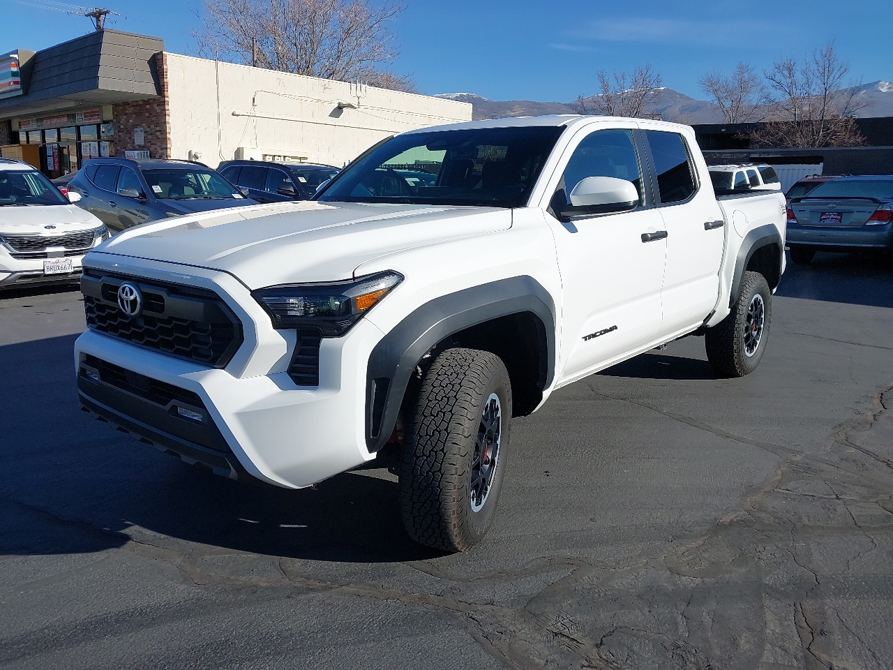 Toyota Tacoma 4WD TRD Off Road Double Cab 5' Bed MT (Natl) 2024