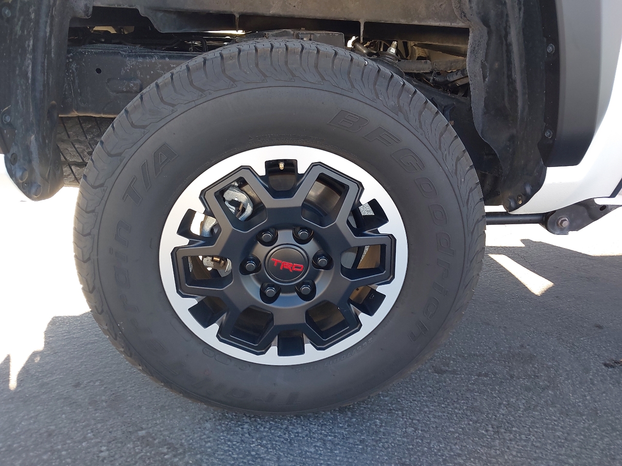 Toyota Tacoma 4WD TRD Off Road Double Cab 5' Bed MT (Natl) 2024