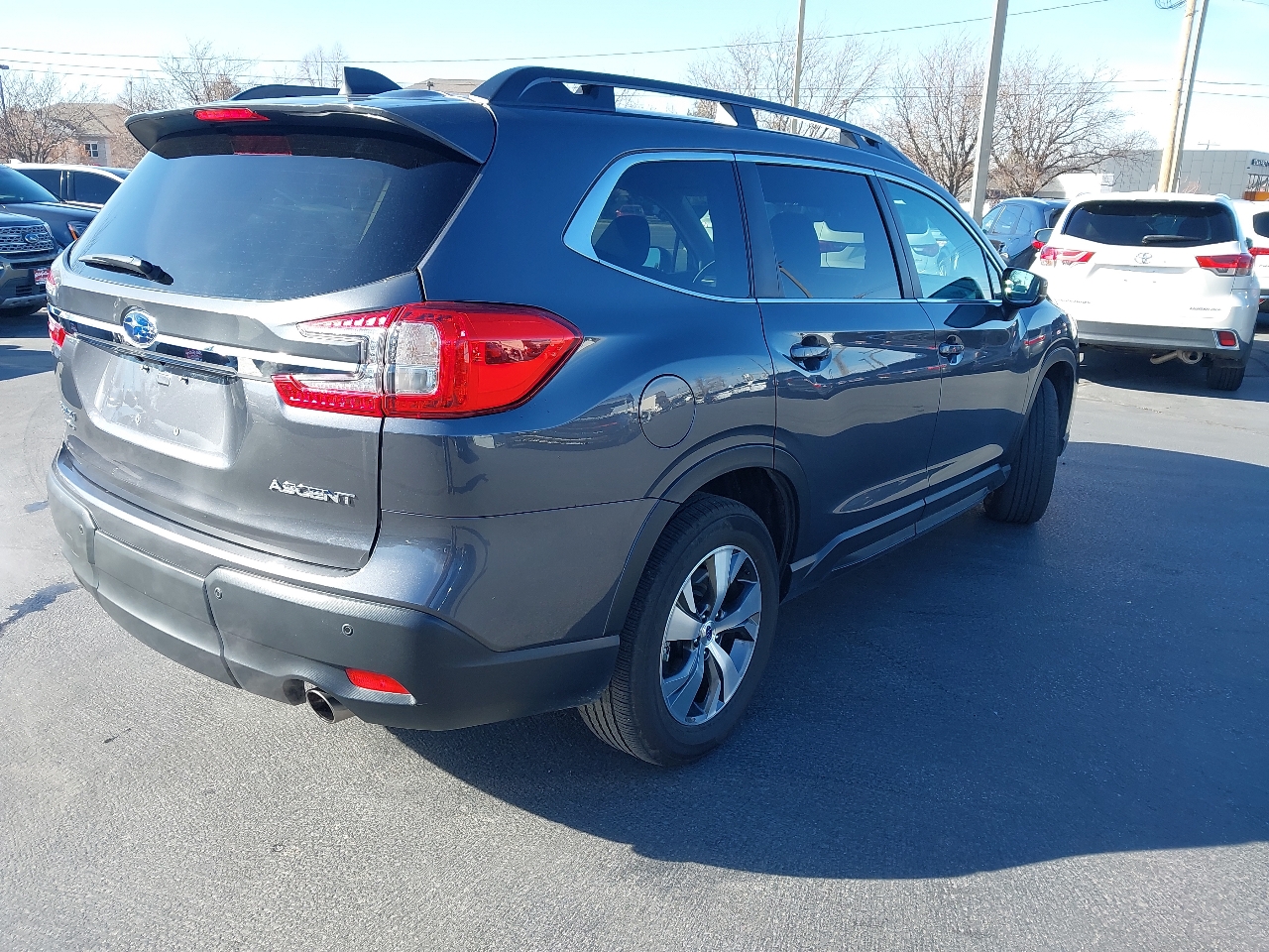 Subaru Ascent Premium 7-Passenger 2025