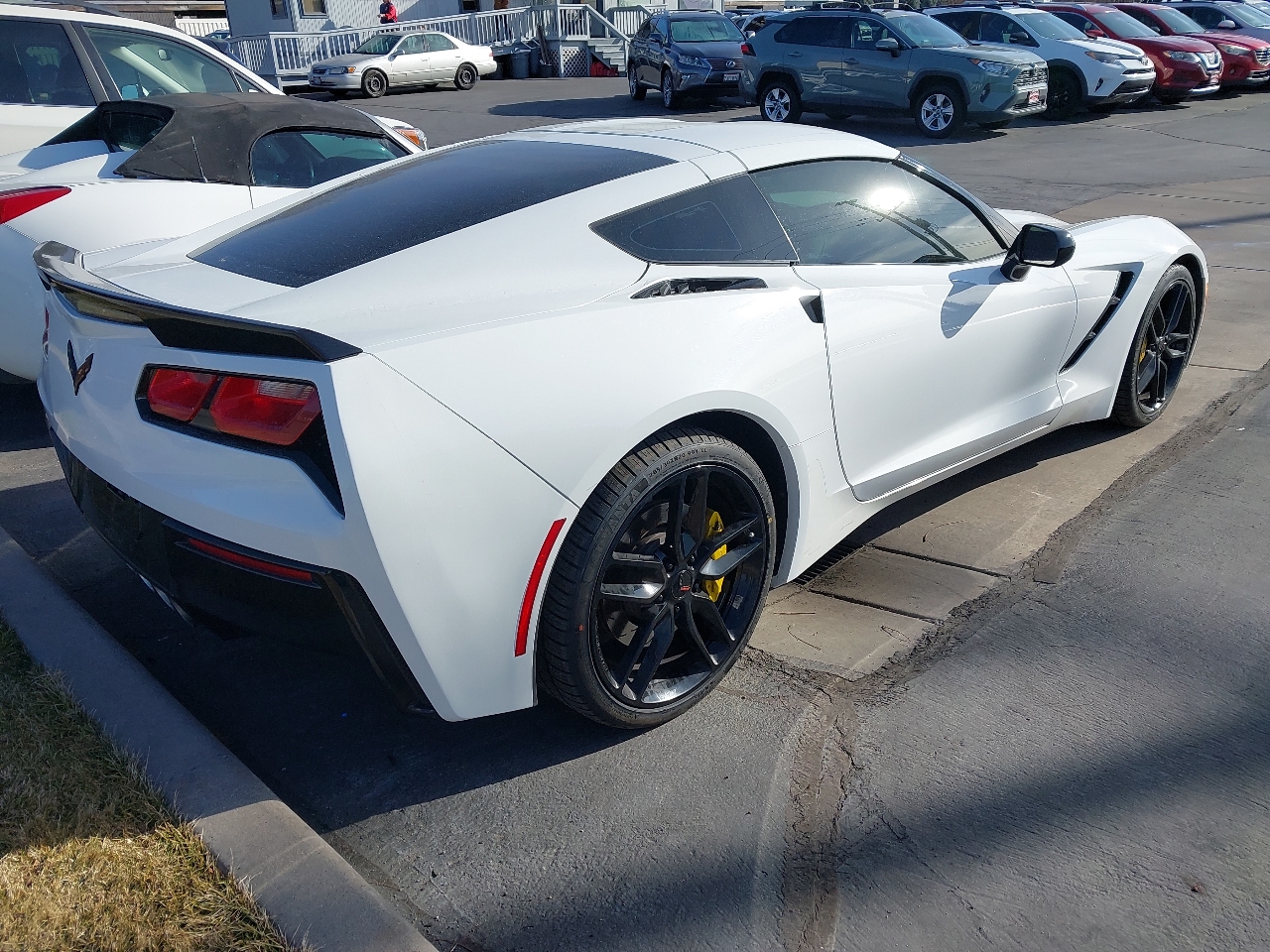 Chevrolet Corvette 2dr Stingray Z51 Cpe w/2LT 2016