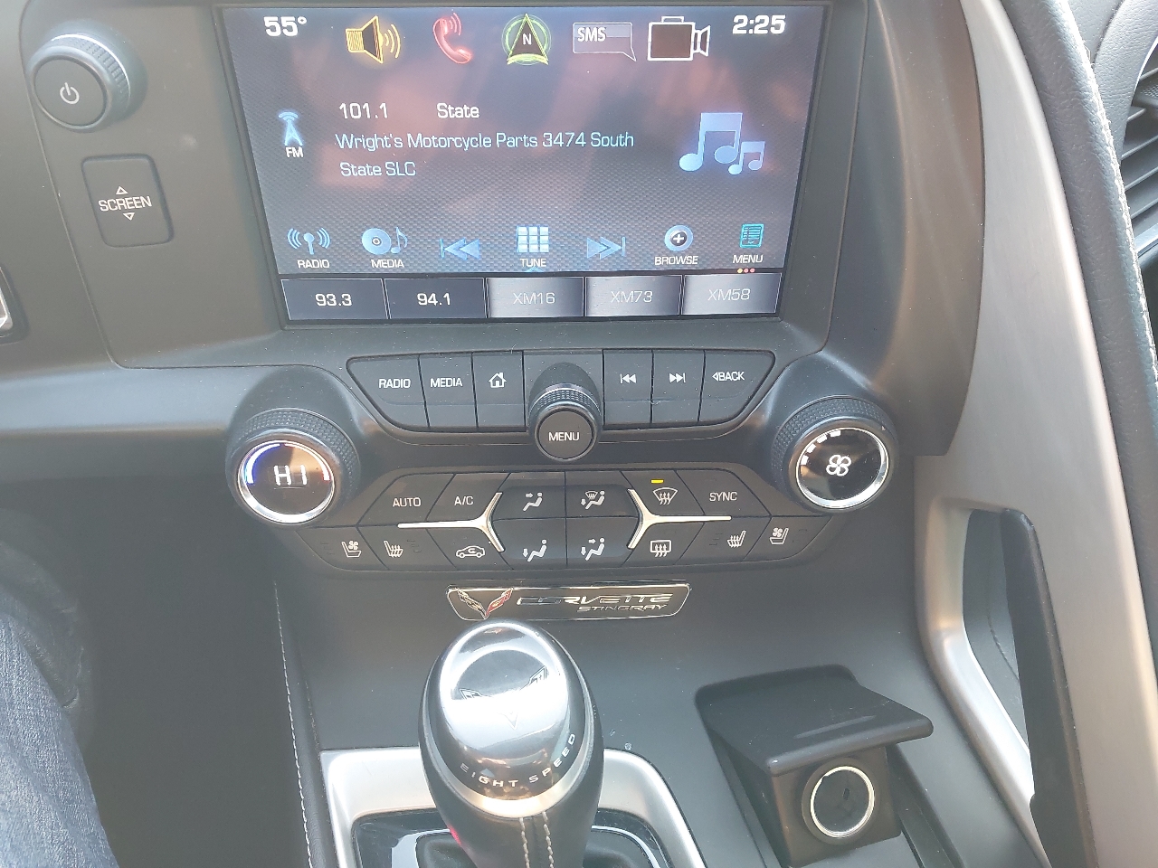 Chevrolet Corvette 2dr Stingray Z51 Cpe w/2LT 2016