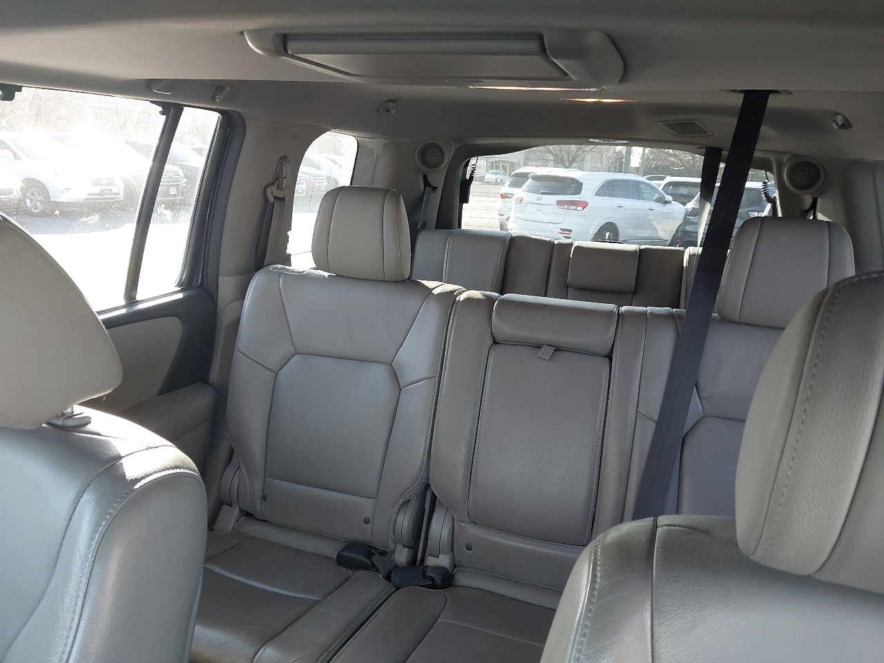 Honda Pilot 4WD 4dr Touring w/RES & Navi 2015