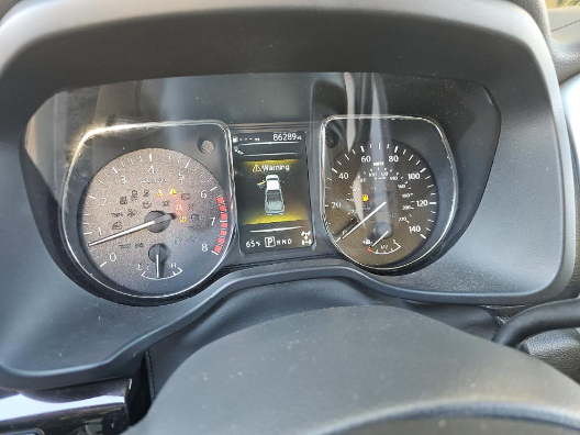 Nissan Titan 4x4 Crew Cab SV 2017