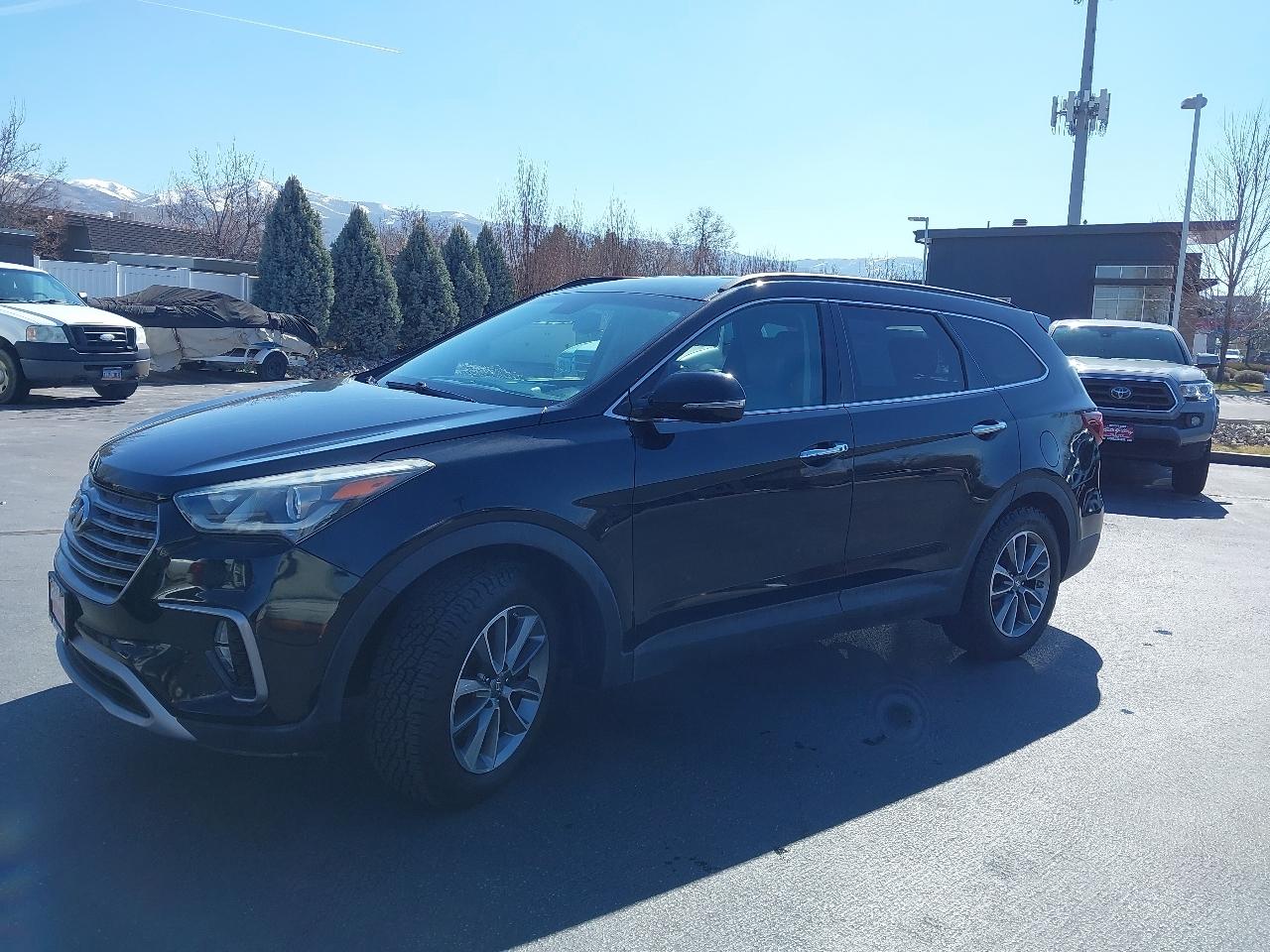 Hyundai Santa Fe SE 3.3L Auto AWD 2017