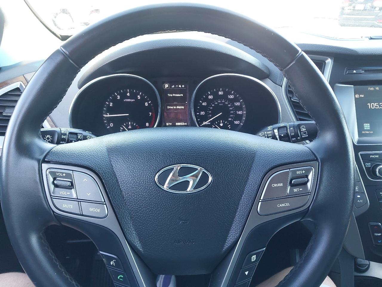 Hyundai Santa Fe SE 3.3L Auto AWD 2017
