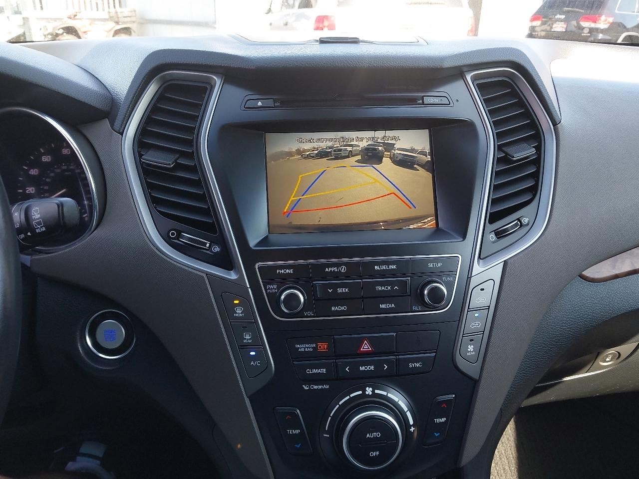 Hyundai Santa Fe SE 3.3L Auto AWD 2017