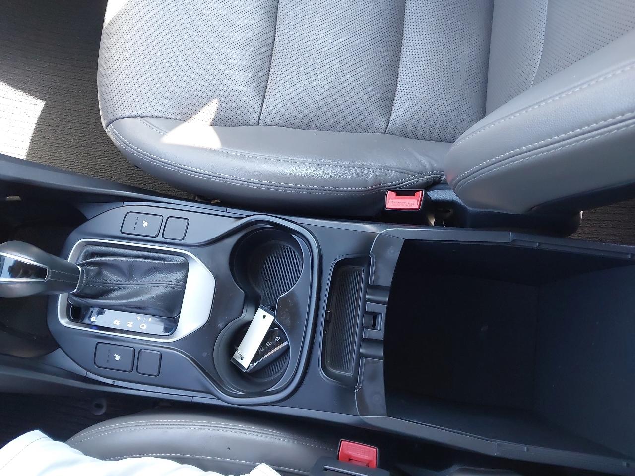 Hyundai Santa Fe SE 3.3L Auto AWD 2017