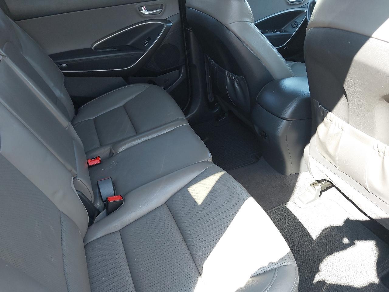 Hyundai Santa Fe SE 3.3L Auto AWD 2017