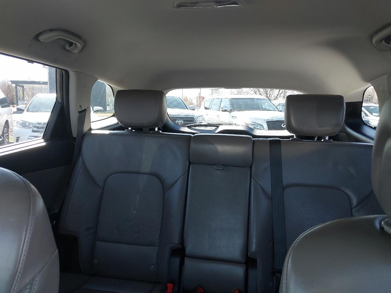 Hyundai Santa Fe SE 3.3L Auto AWD 2017