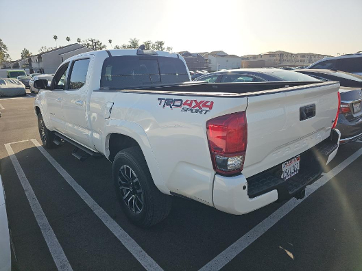 Toyota Tacoma TRD Sport Double Cab 6' Bed V6 4x4 AT (Natl) 2017