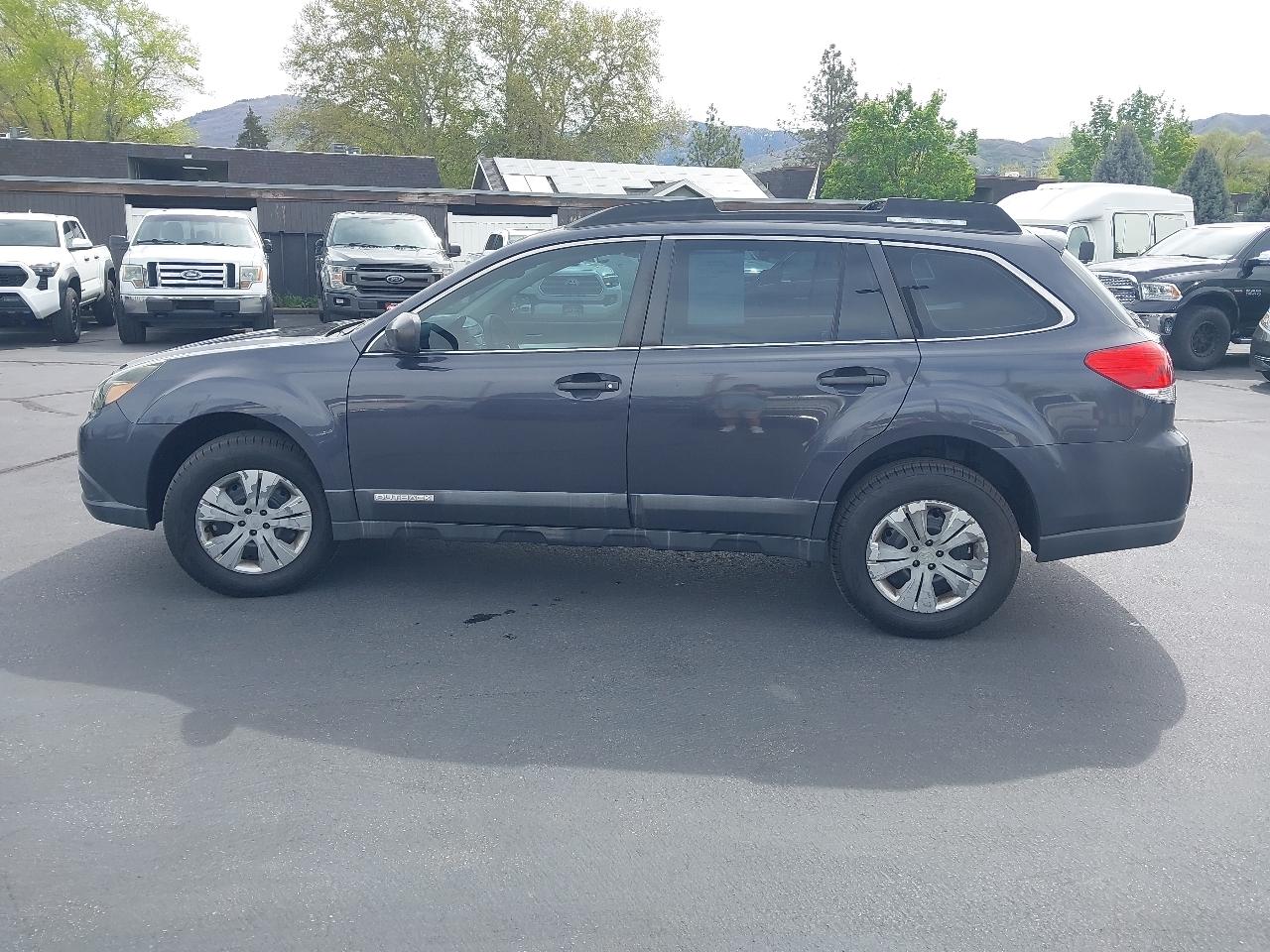 Subaru Outback 4dr Wgn H4 Auto 2.5i 2011