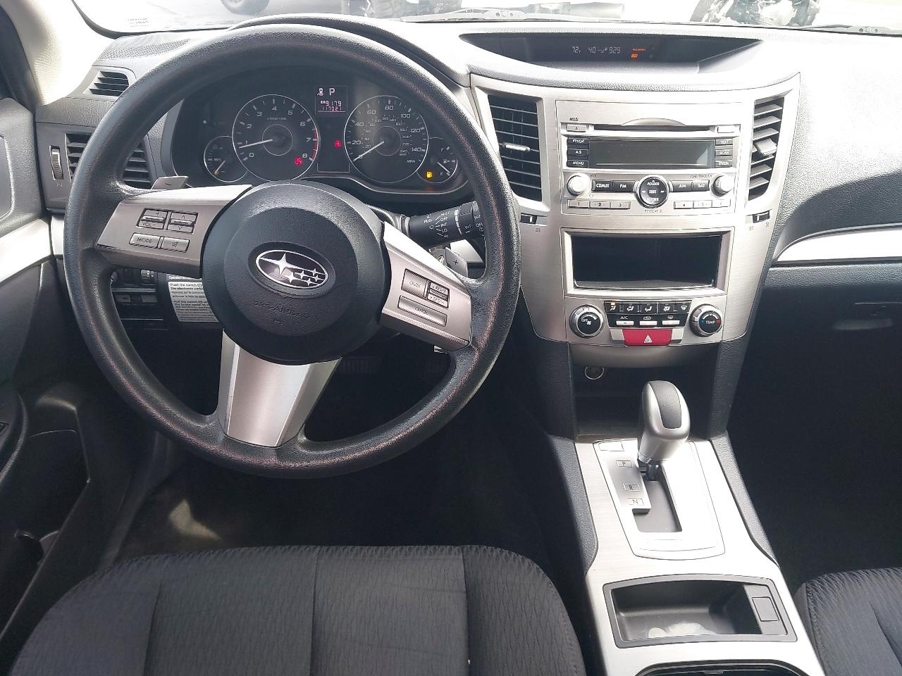 Subaru Outback 4dr Wgn H4 Auto 2.5i 2011