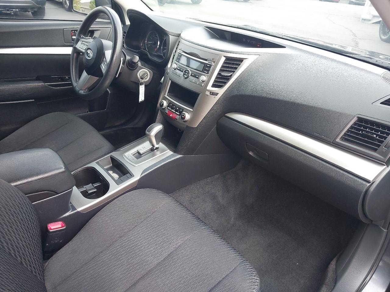 Subaru Outback 4dr Wgn H4 Auto 2.5i 2011