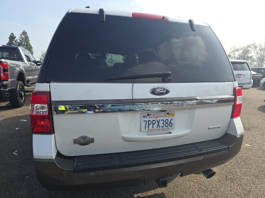 Ford Expedition 4WD 4dr King Ranch 2016