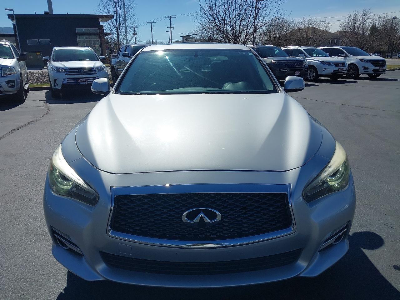 Infiniti Q50 4dr Sdn Premium AWD 2014
