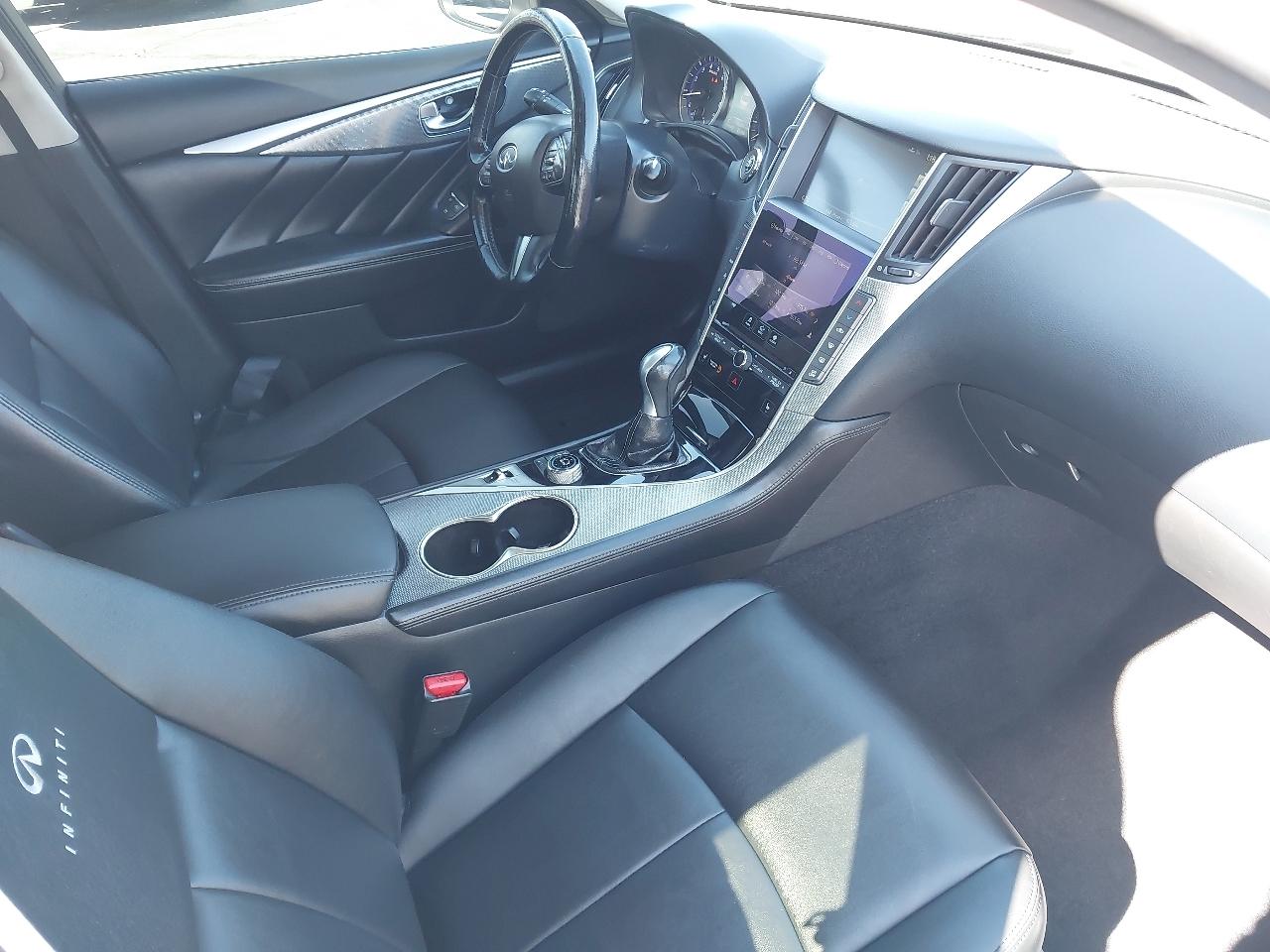 Infiniti Q50 4dr Sdn Premium AWD 2014