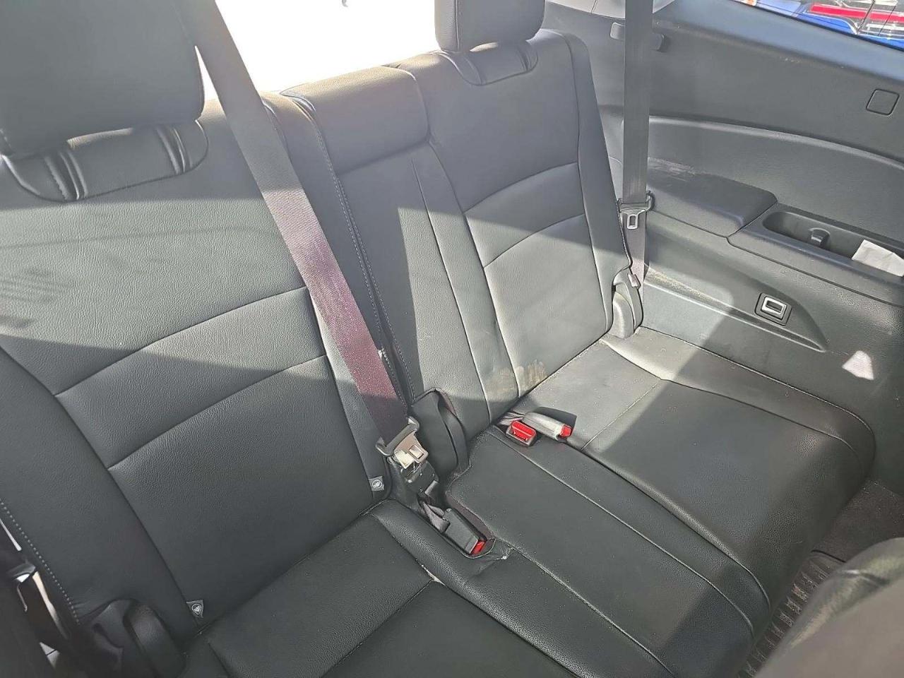 Honda Pilot AWD 4dr Elite w/RES & Navi 2016