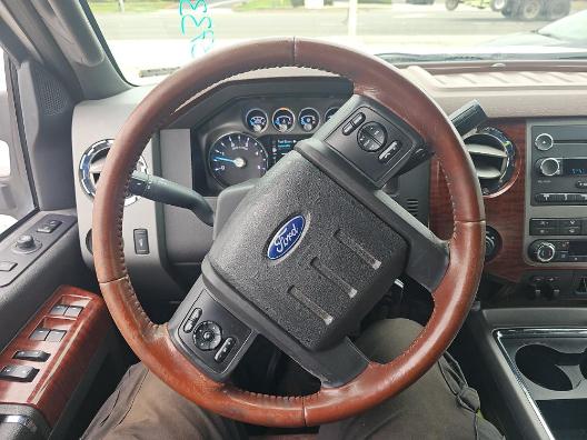 Ford Super Duty F-250 SRW 4WD Crew Cab 156" King Ranch 2012