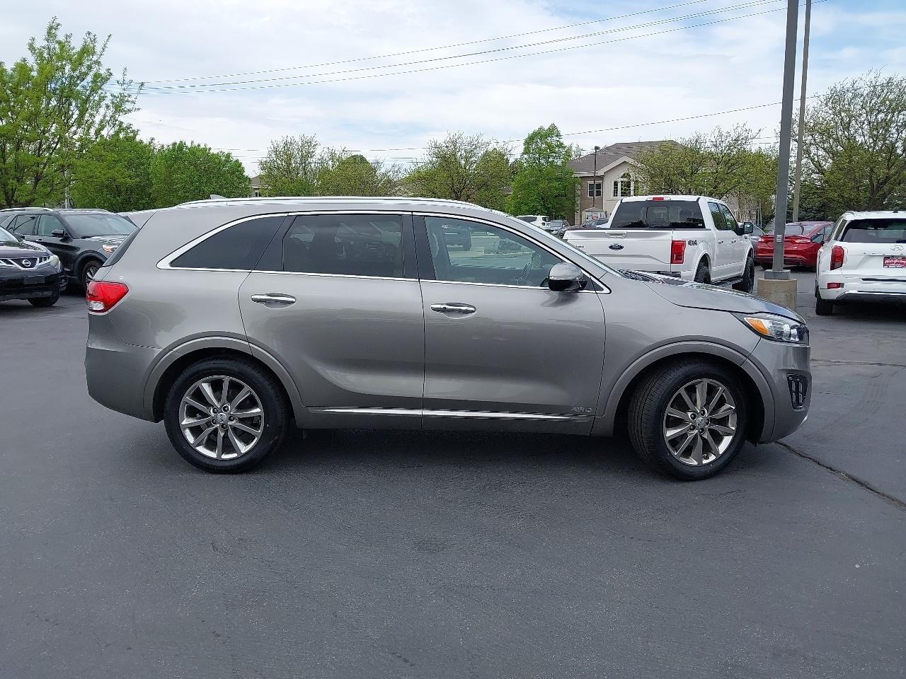 Kia Sorento AWD 4dr 3.3L SXL 2016