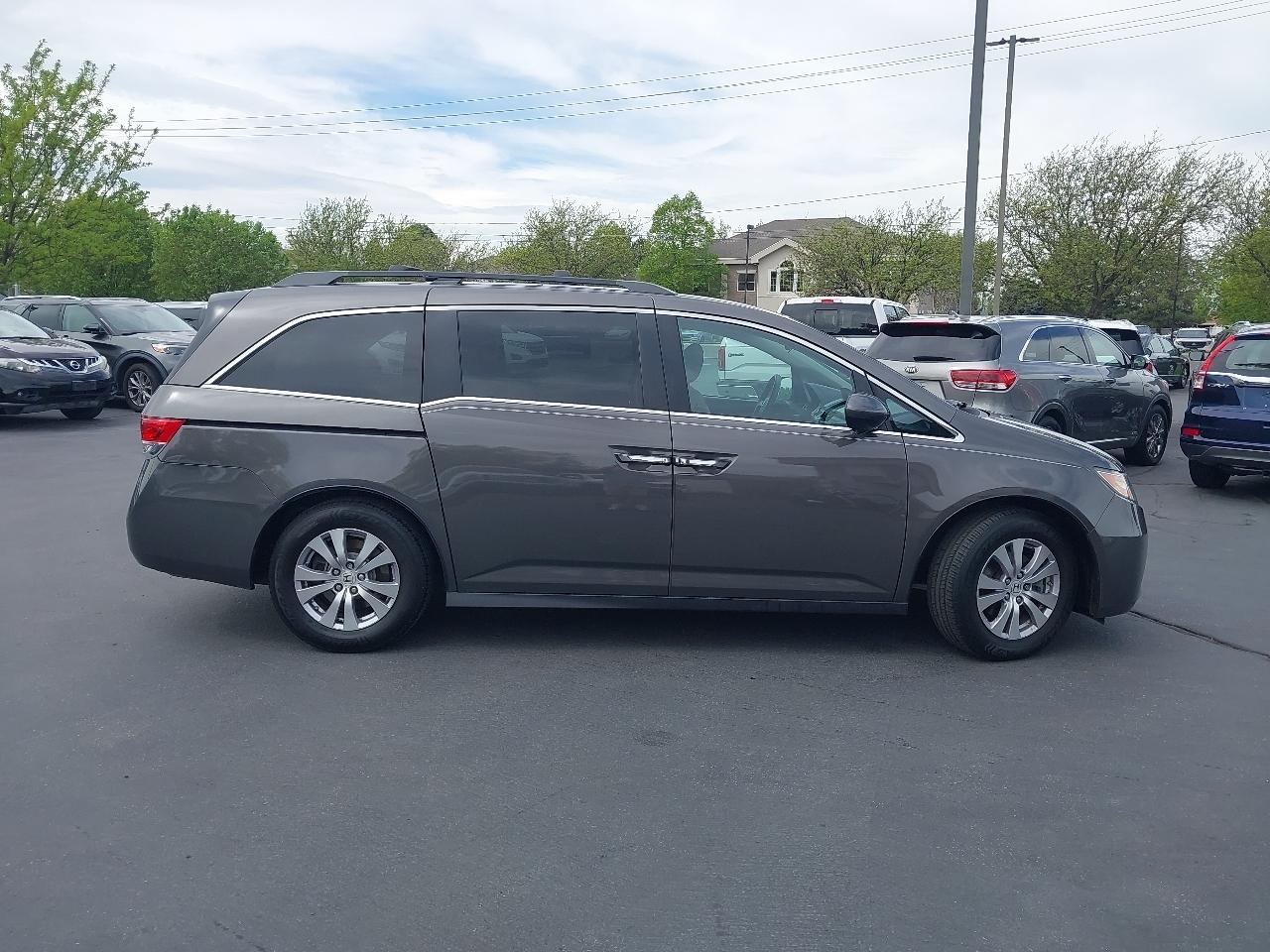 Honda Odyssey 5dr SE 2016