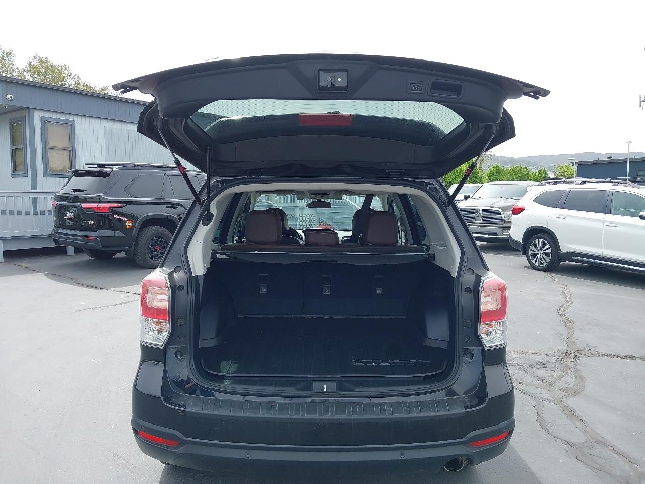 Subaru Forester 2.5i Touring CVT 2018