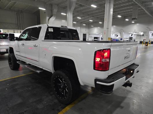 GMC Sierra 2500HD 4WD Crew Cab 153.7" Denali 2016