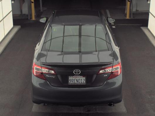 Toyota Camry 4dr Sdn I4 Auto SE (Natl) 2013