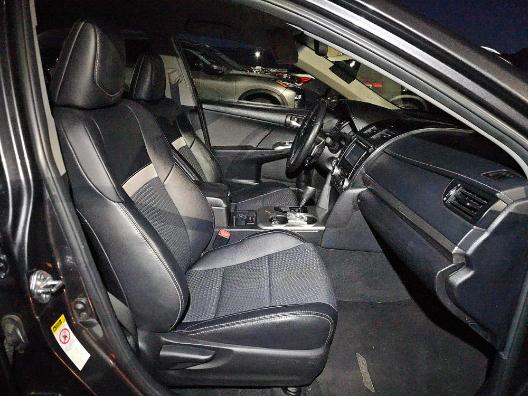 Toyota Camry 4dr Sdn I4 Auto SE (Natl) 2013