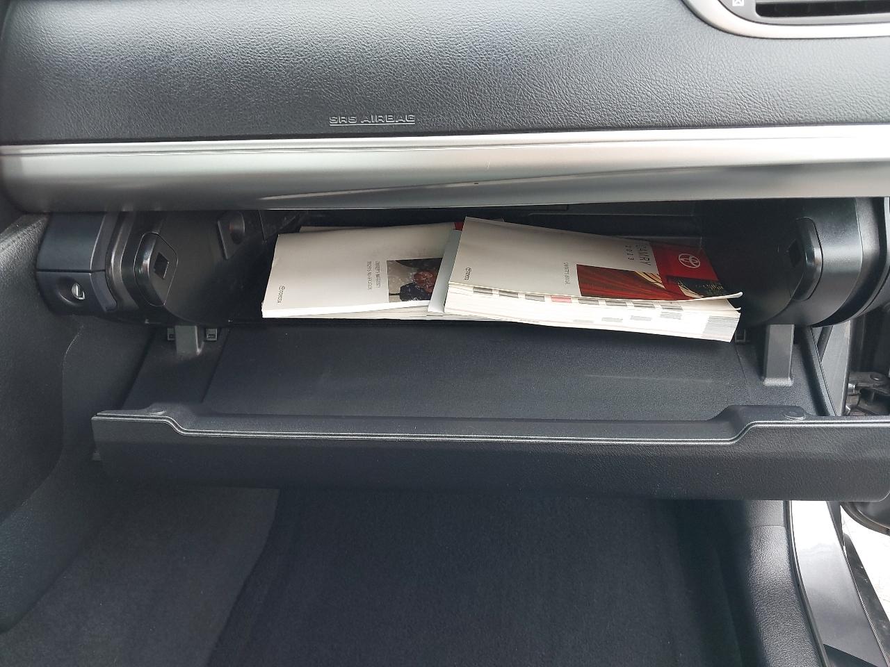 Toyota Camry 4dr Sdn I4 Auto SE (Natl) 2013