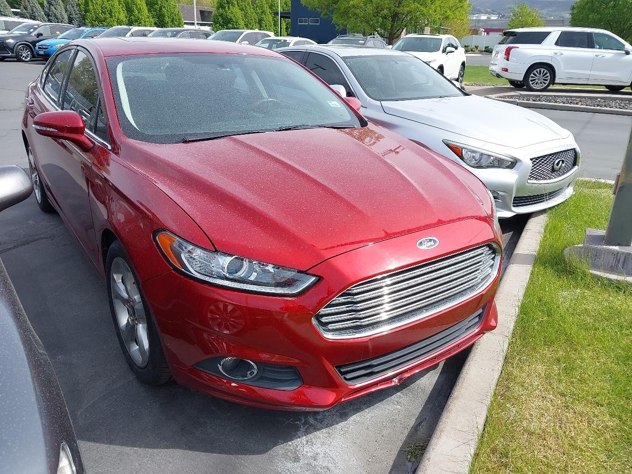 Ford Fusion 4dr Sdn SE FWD 2016