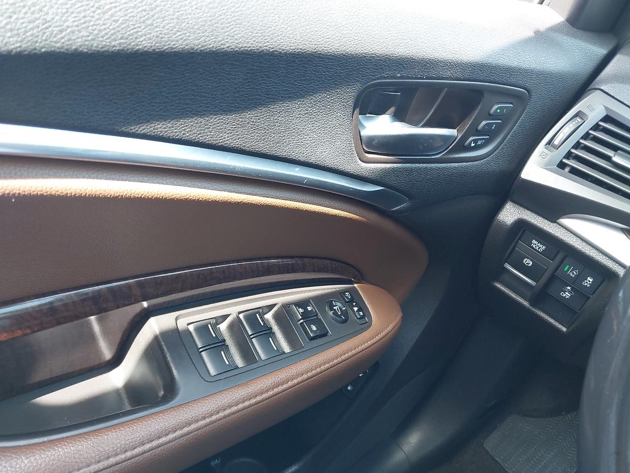 Acura MDX SH-AWD w/Technology Pkg 2017