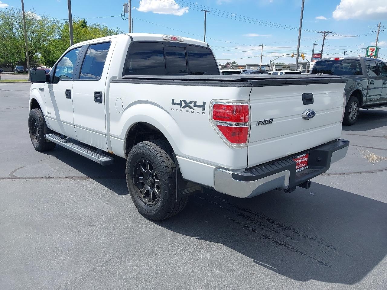 Ford F-150 4WD SuperCrew 145" XLT 2012