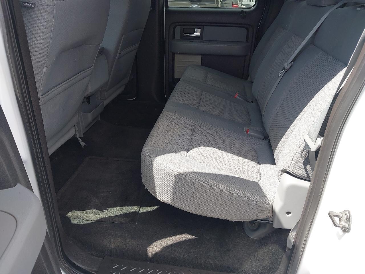 Ford F-150 4WD SuperCrew 145" XLT 2012