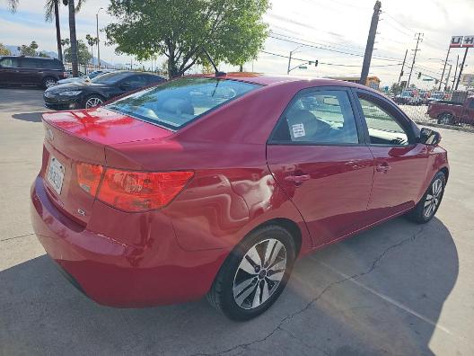 Kia Forte 4dr Sdn Auto EX 2013
