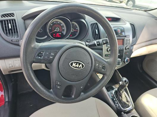 Kia Forte 4dr Sdn Auto EX 2013