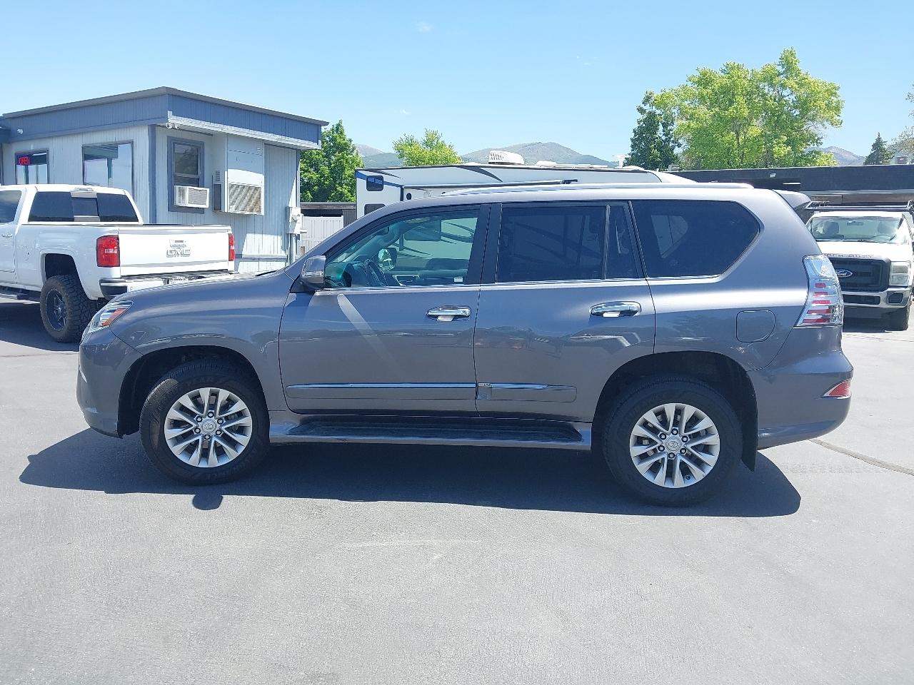 Lexus GX 460 4WD 4dr 2016