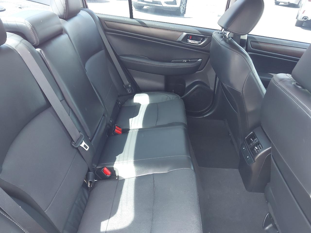 Subaru Legacy 2.5i Limited 2017