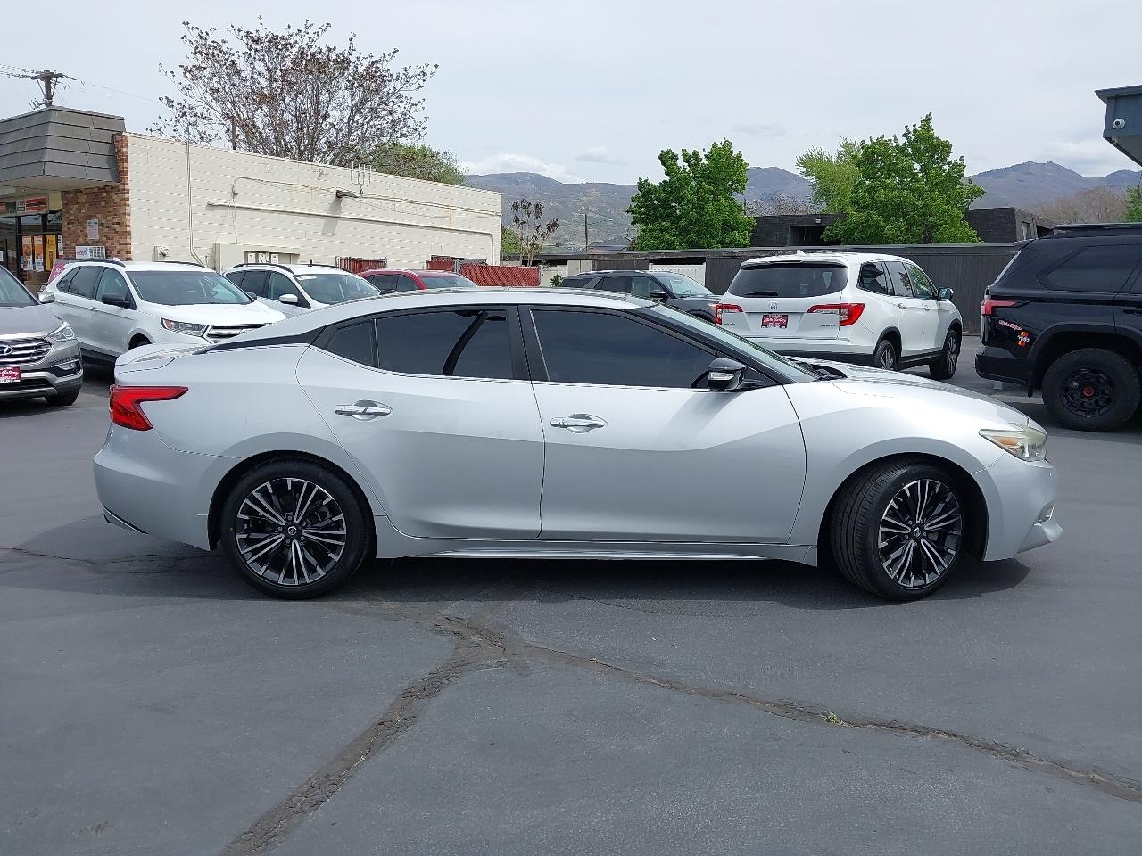 Nissan Maxima Platinum 3.5L 2017