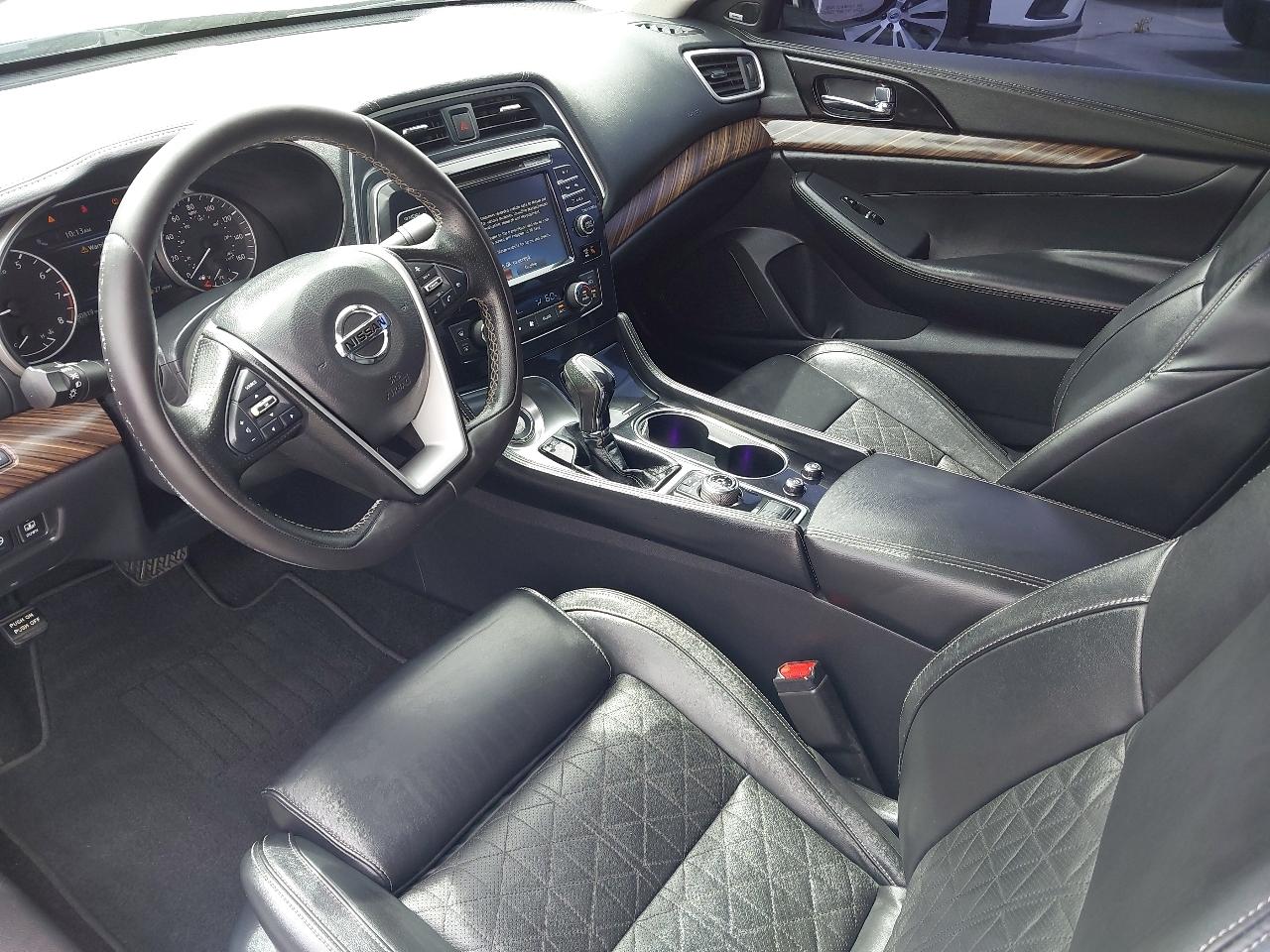 Nissan Maxima Platinum 3.5L 2017