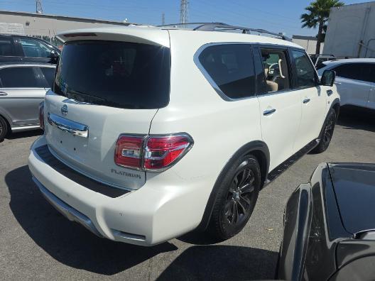 Nissan Armada 4x4 Platinum 2017
