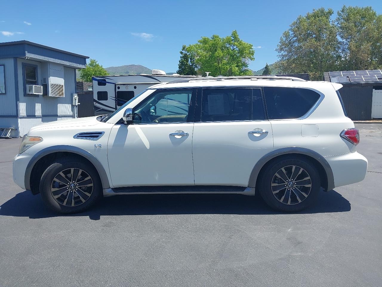 2017 Nissan Armada Platinum - Photo 6