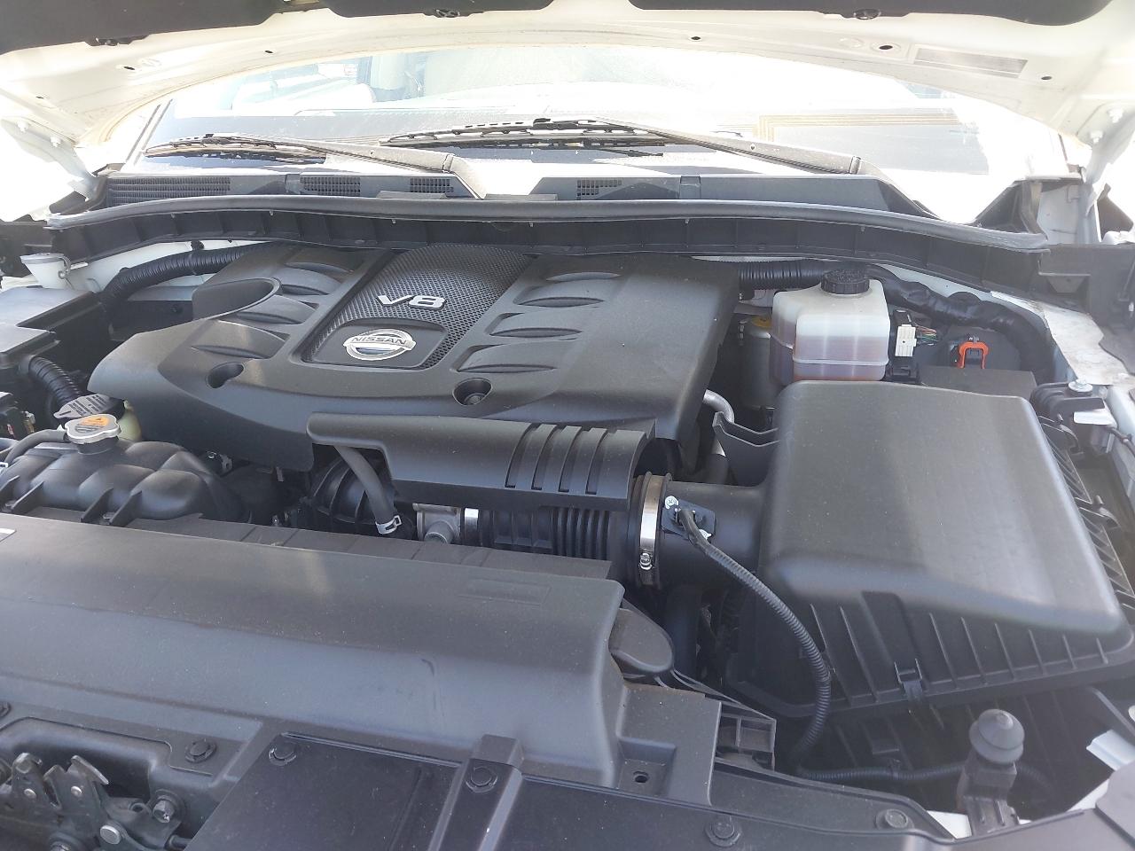 2017 Nissan Armada Platinum - Photo 28
