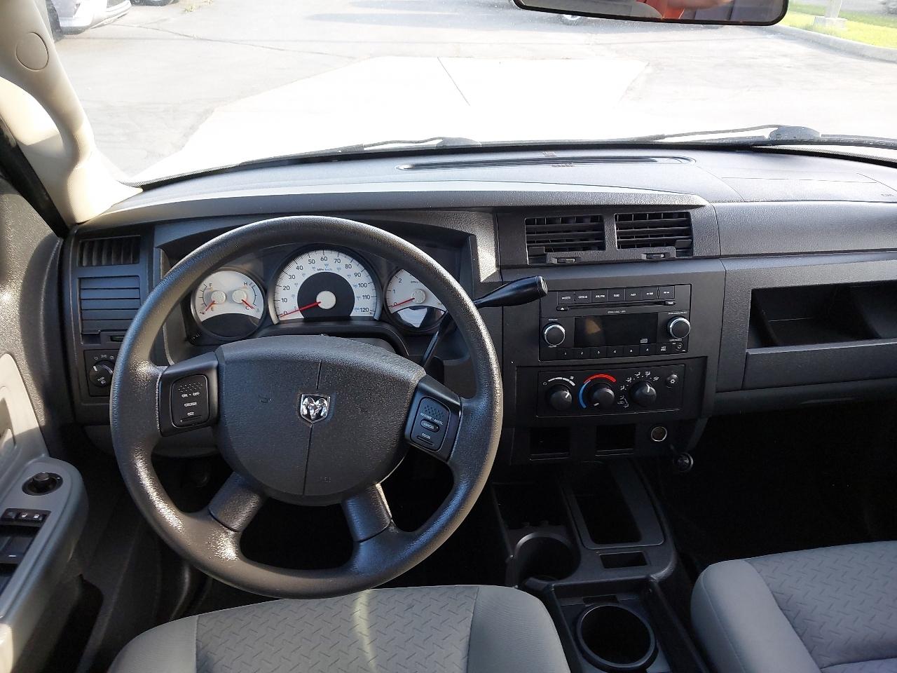 Dodge Dakota 2WD Crew Cab Bighorn/Lonestar 2009