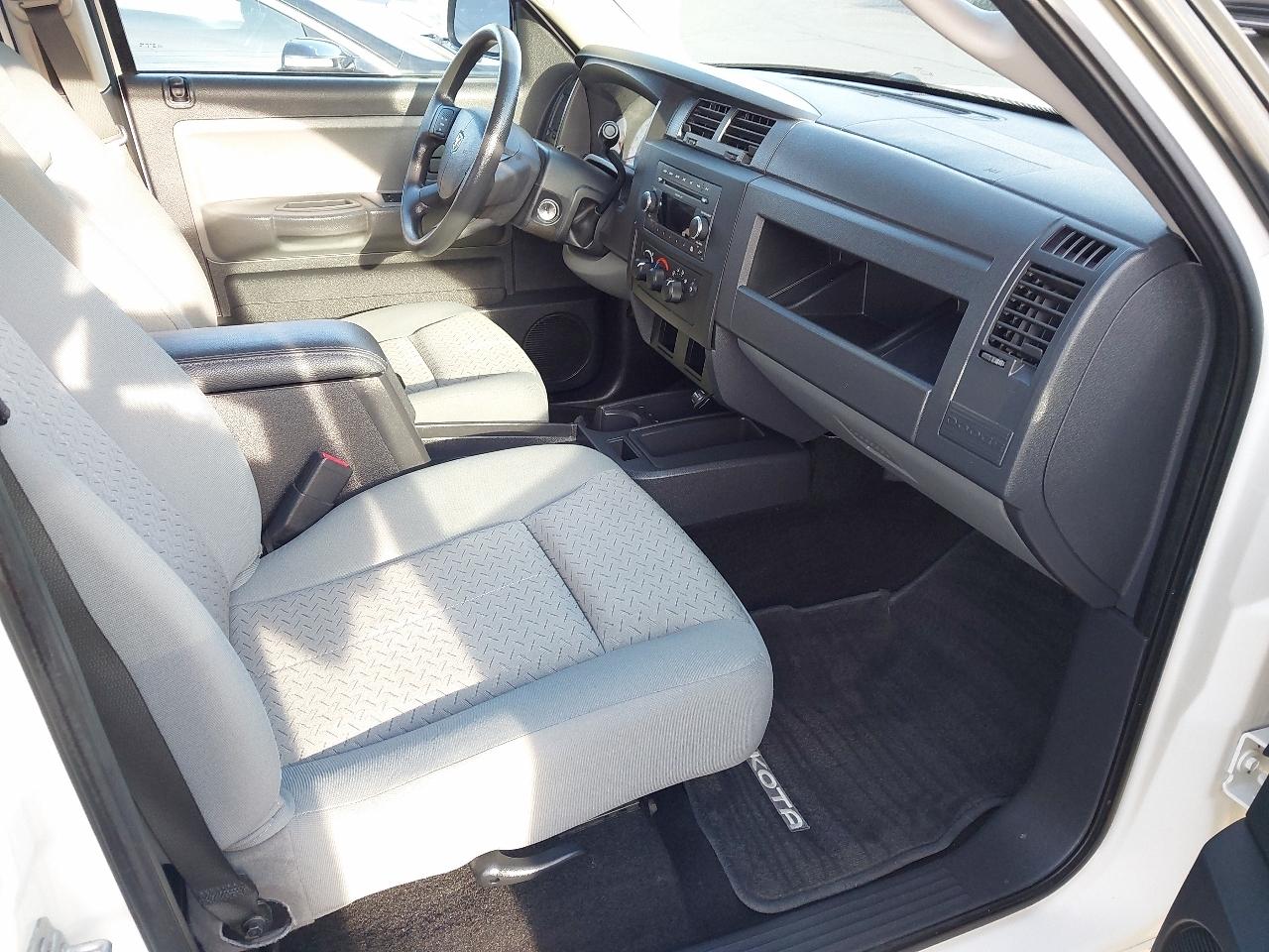 Dodge Dakota 2WD Crew Cab Bighorn/Lonestar 2009