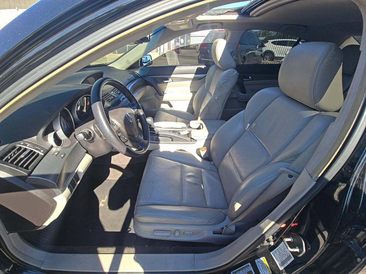 Acura TL 4dr Sdn Auto 2WD Tech 2014