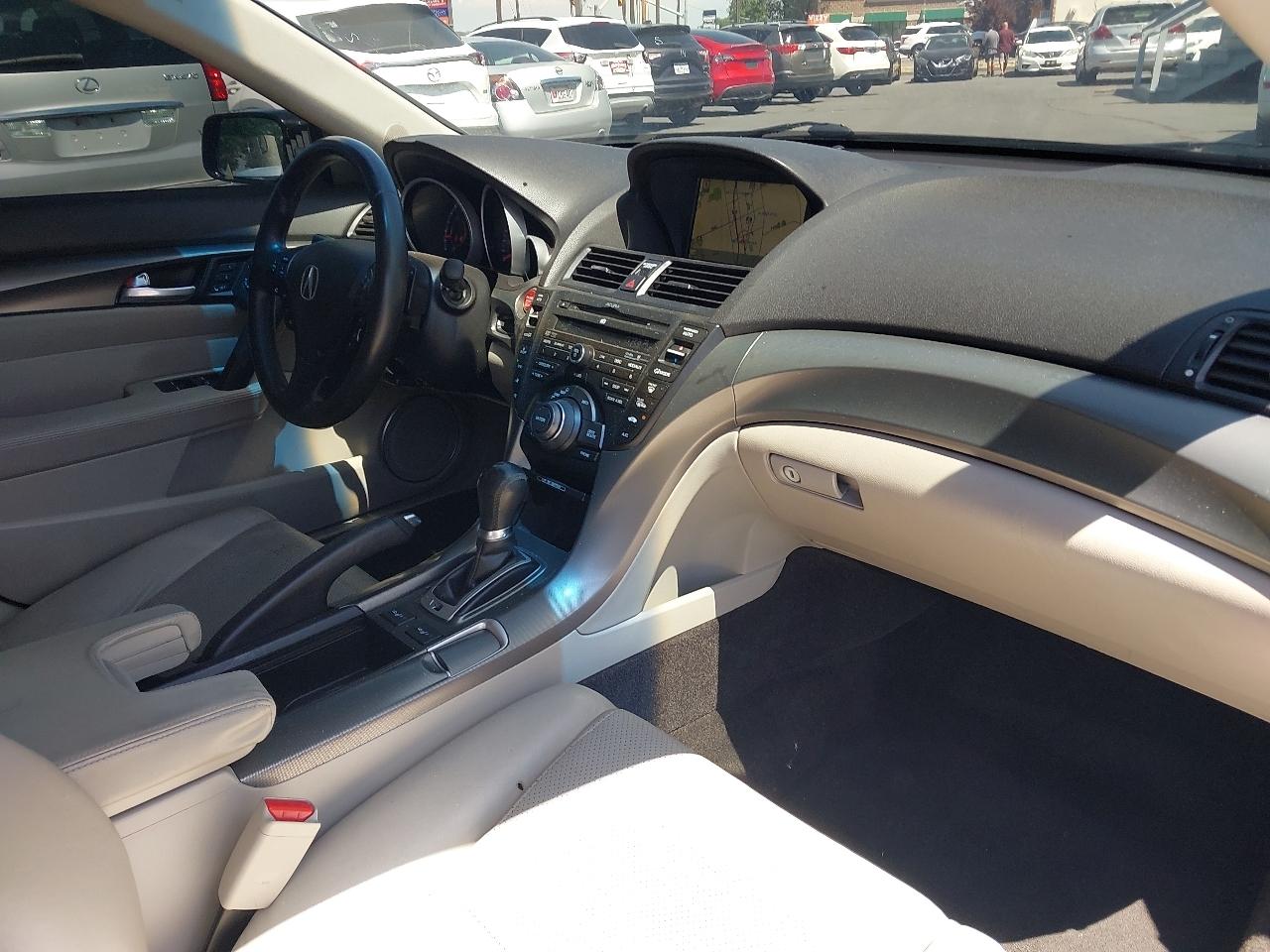 Acura TL 4dr Sdn Auto 2WD Tech 2014