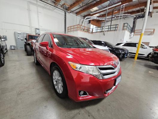 Toyota Venza 4dr Wgn I4 FWD XLE (Natl) 2013